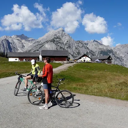 Prázdninový dům Ferienhaus Weerberg *