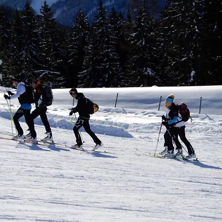 韦尔贝格度假屋 *